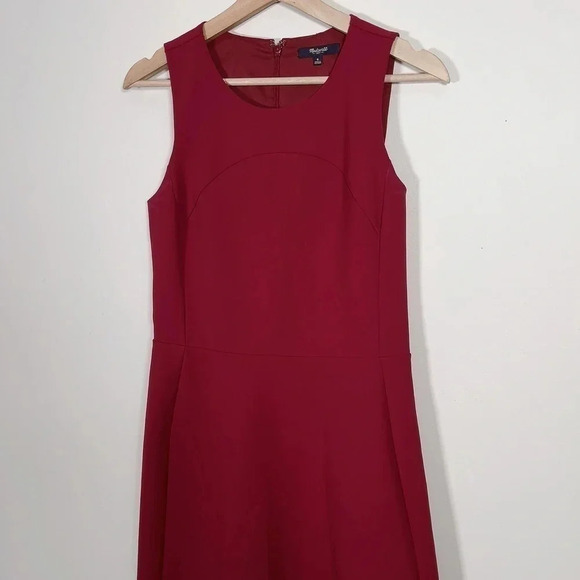 Madewell Adore  Scarlet Sleeveless Dress - Picture 4 of 12
